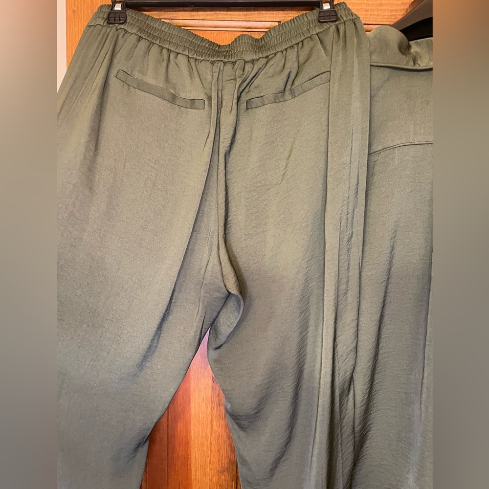MICHAEL Michael Kors Olive Green Track Pants & Shirt Set - Picture 11 of 15